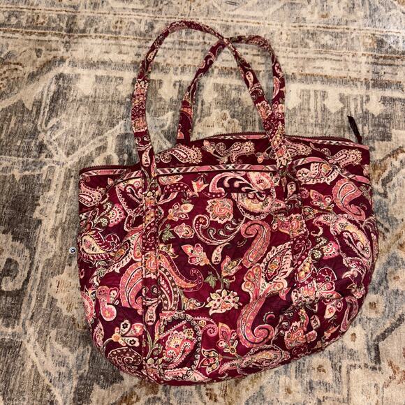 Vera Bradley Large Tote And Pencil Pouch Raspberry Paisley Pattern - Picture 2 of 11